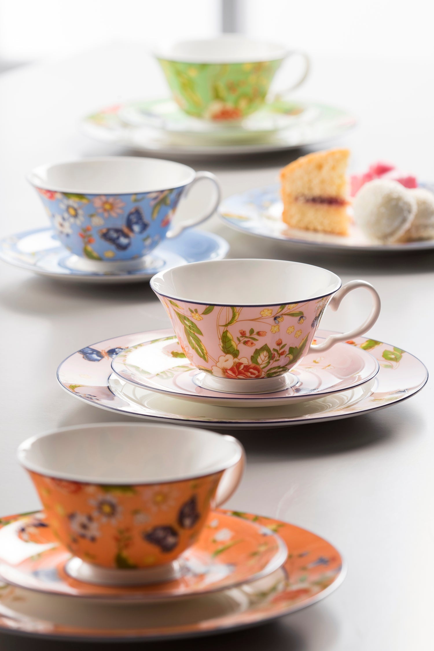 Aynsley Cottage Garden Windsor Teacup and Saucer Set of 4-Goviers