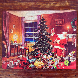 Victory Wooden Puzzles A Christmas Eve Visitor Artisan Puzzle-Goviers