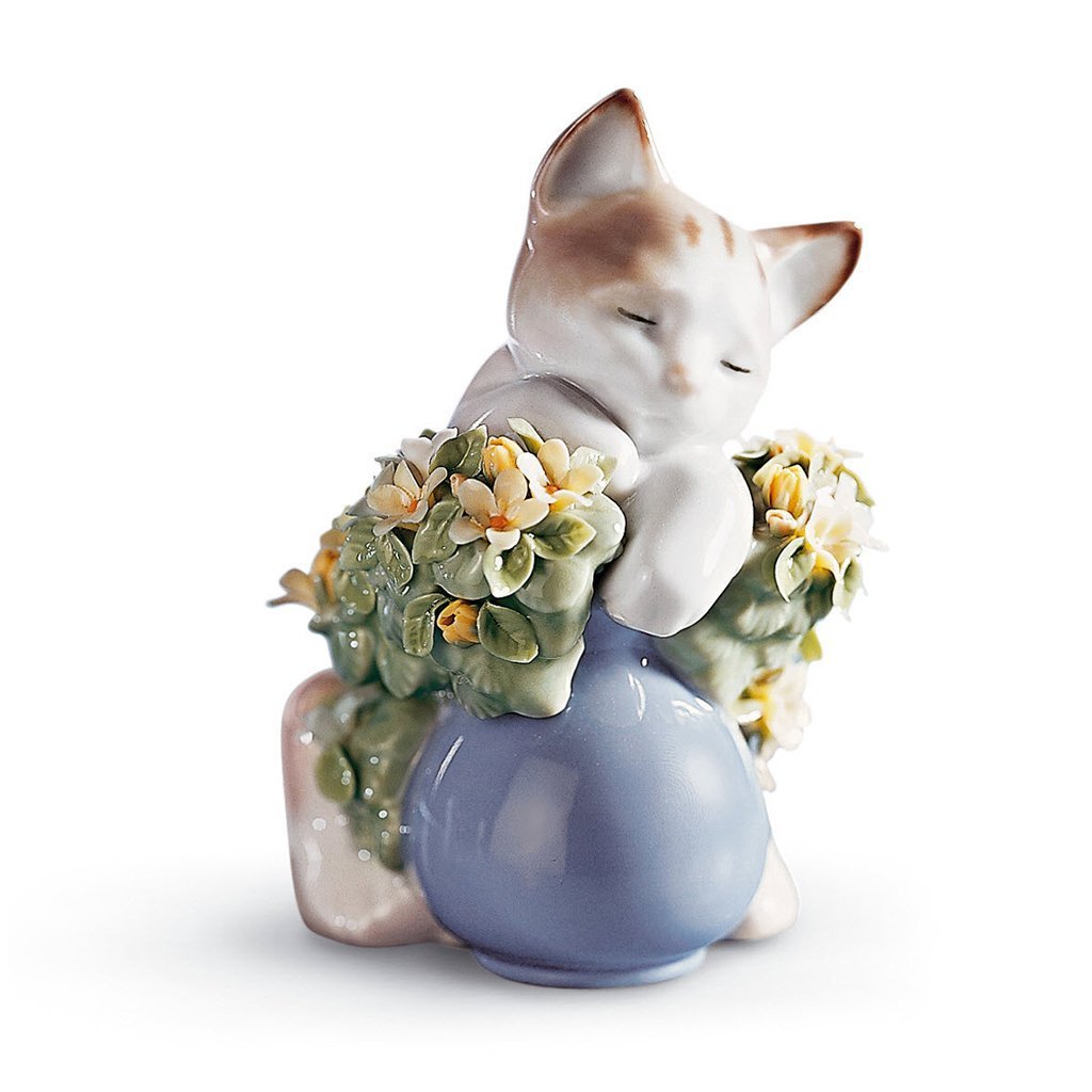 Lladro Dreamy Kitten-collectables-Goviers